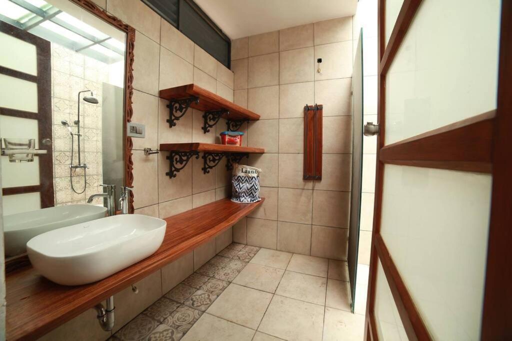 Varaa Villa Майсур Экстерьер фото
